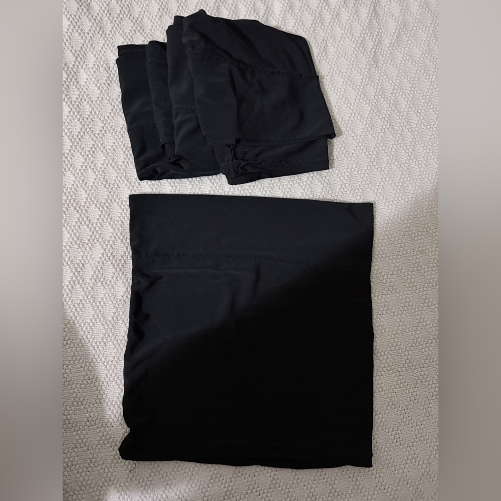 Black caps kamta under hijab